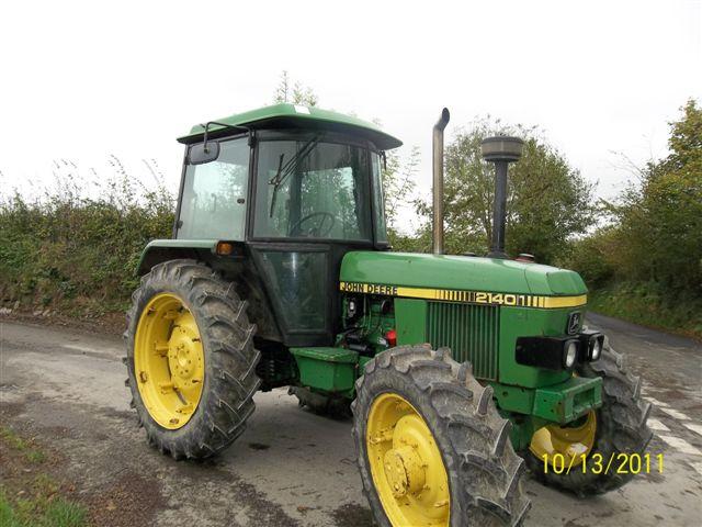 John Deere 2140 Tractor at Ella Agri Tractor Sales Mid and West Wales